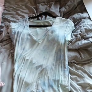 Never worn american eagle v neck